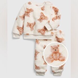 Baby Sherpa Brennan Bear Outfit Set